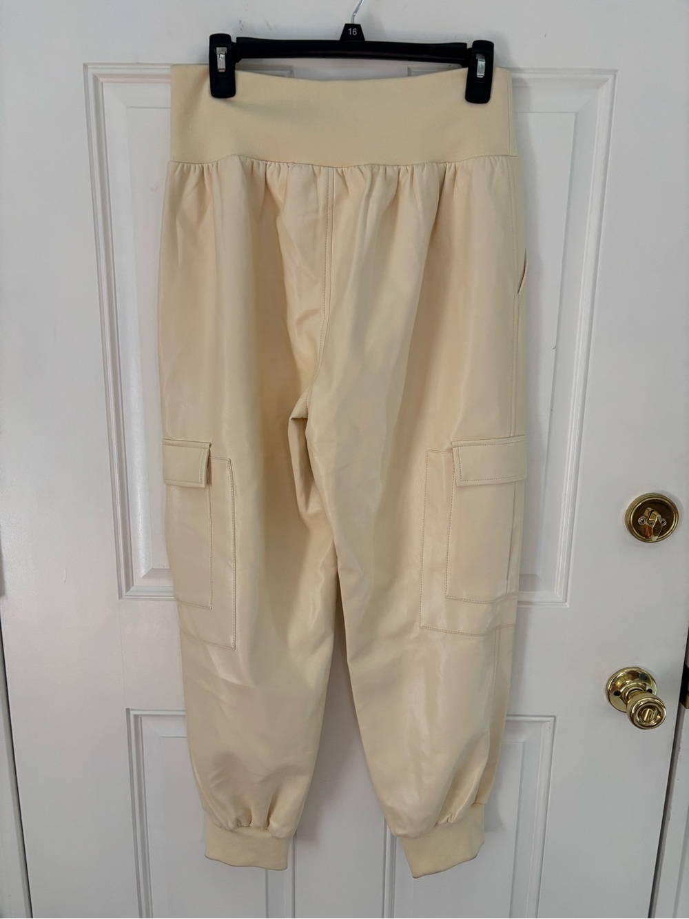 Cinq a Sept Giles Faux-Leather Ivory/Cream Cargo Jogger Pants, Size L, NWOT - Picture 6 of 6
